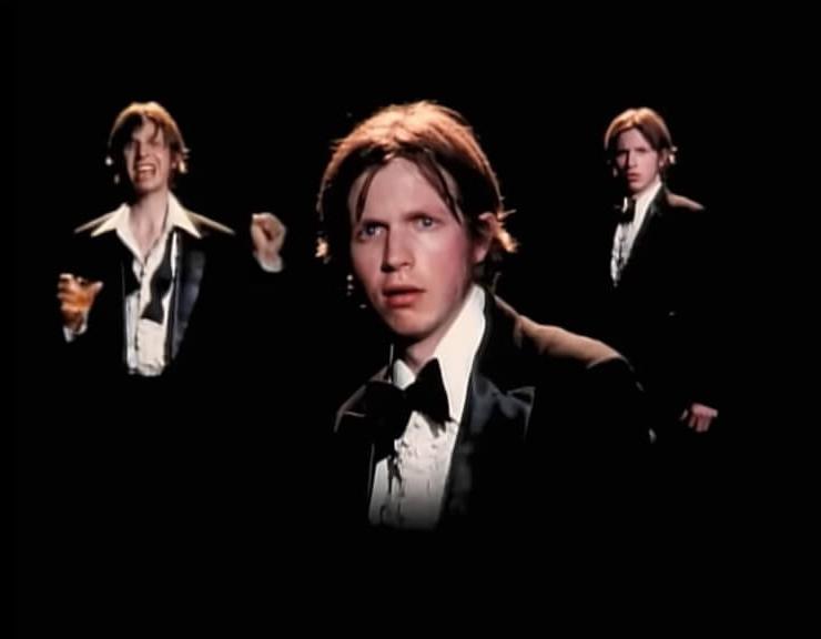 Beck's 'Odelay' at 30: A Strange and Beautiful Invitation